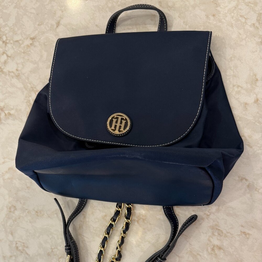 EUC Navy Blue Tommy Hilfiger Chain Backpack
